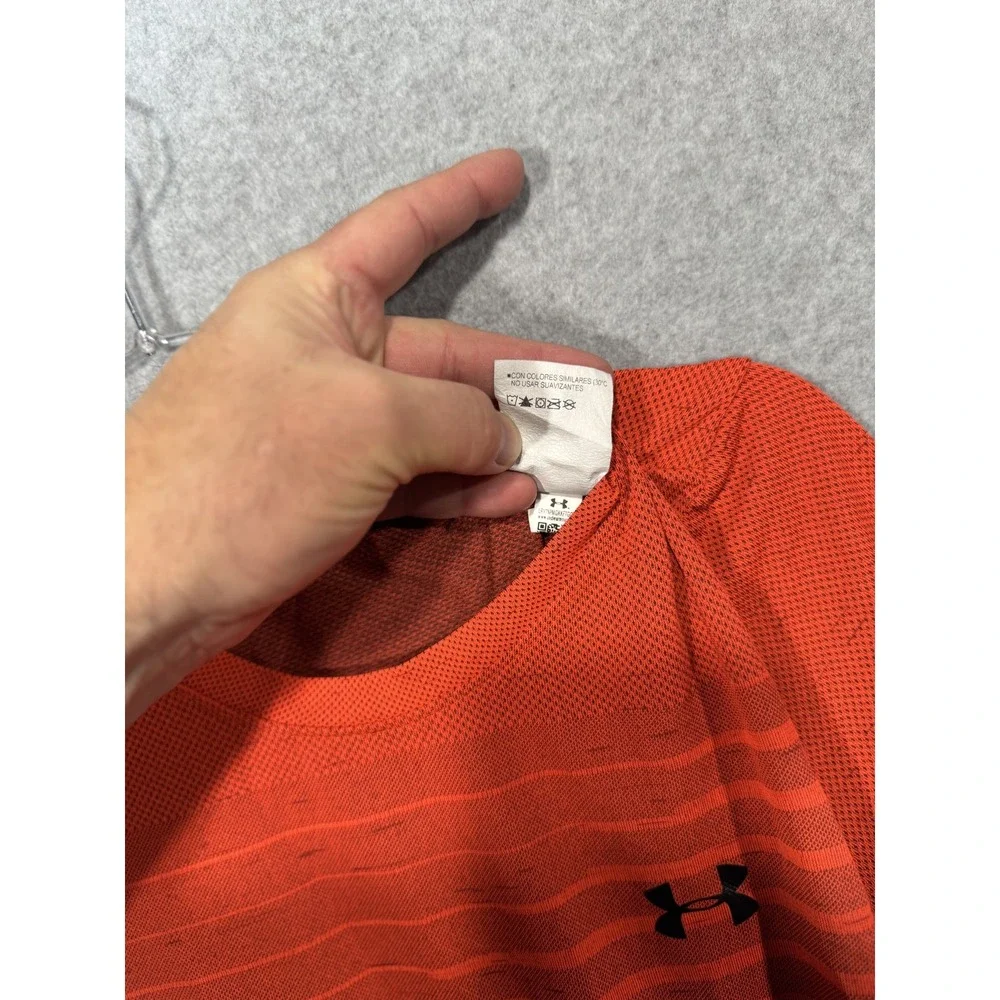 Under Armour Shirt‎ Mens Large Orange Striped Fitted Athletic Performance Tee